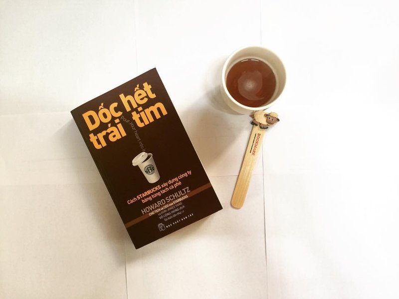 doc-het-trai-tim-hanh-trinh-xay-dung-starbucks-tu-mot-cua-hang-nho-doctruyenngontinh-org-4-1