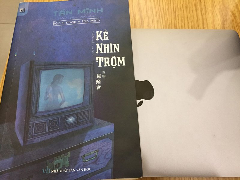 giai-ma-tam-ly-ke-am-anh-review-sach-ke-nhin-trom-phap-y-tan-minh-doctruyenngontinh-org-4-2